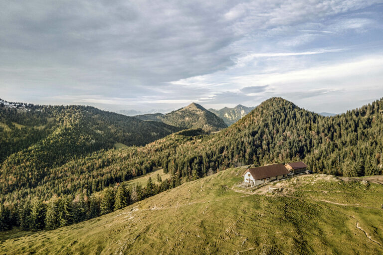Staffelalm Ausblick von schräg oben.